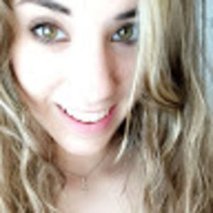 Meet your Posher, Claire marie
